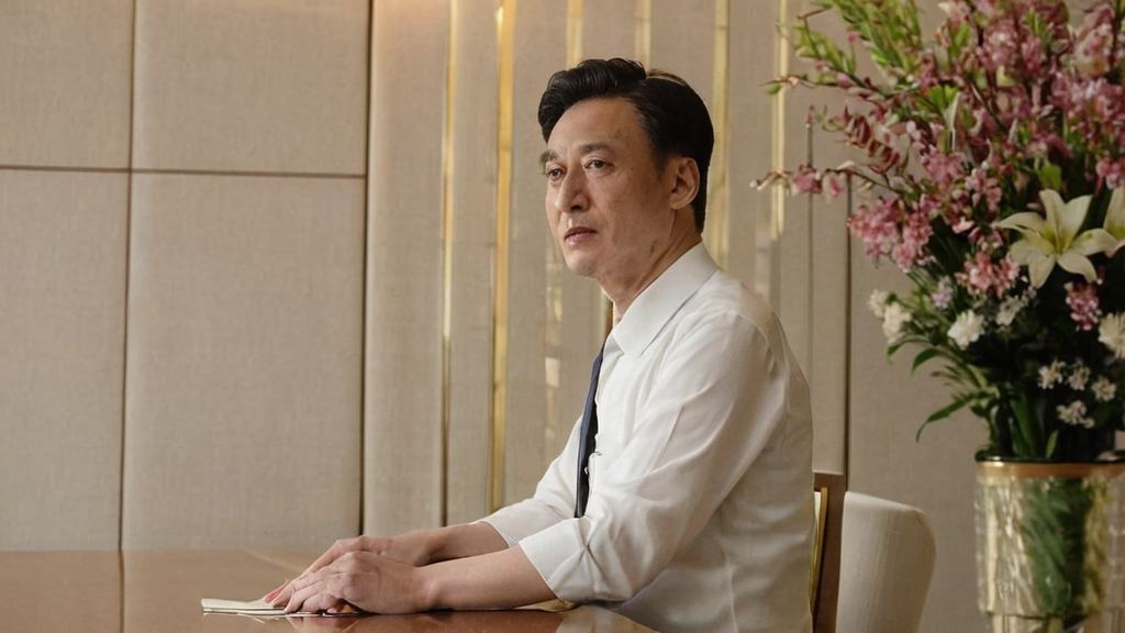 李晖与吴亦凡共赴巴黎时装周引发猜测 亦凡现身引关注